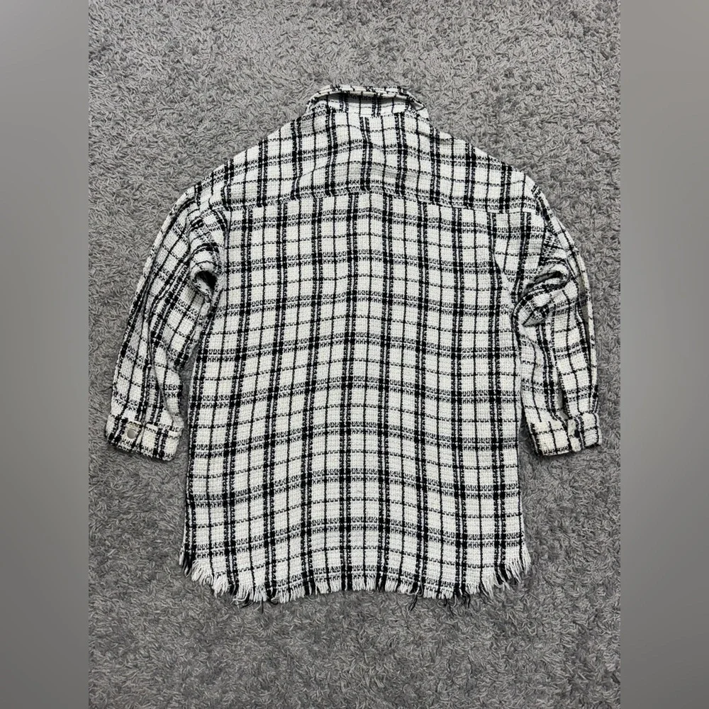 Plaid Button-Up Jacket - Picture 2 of 7